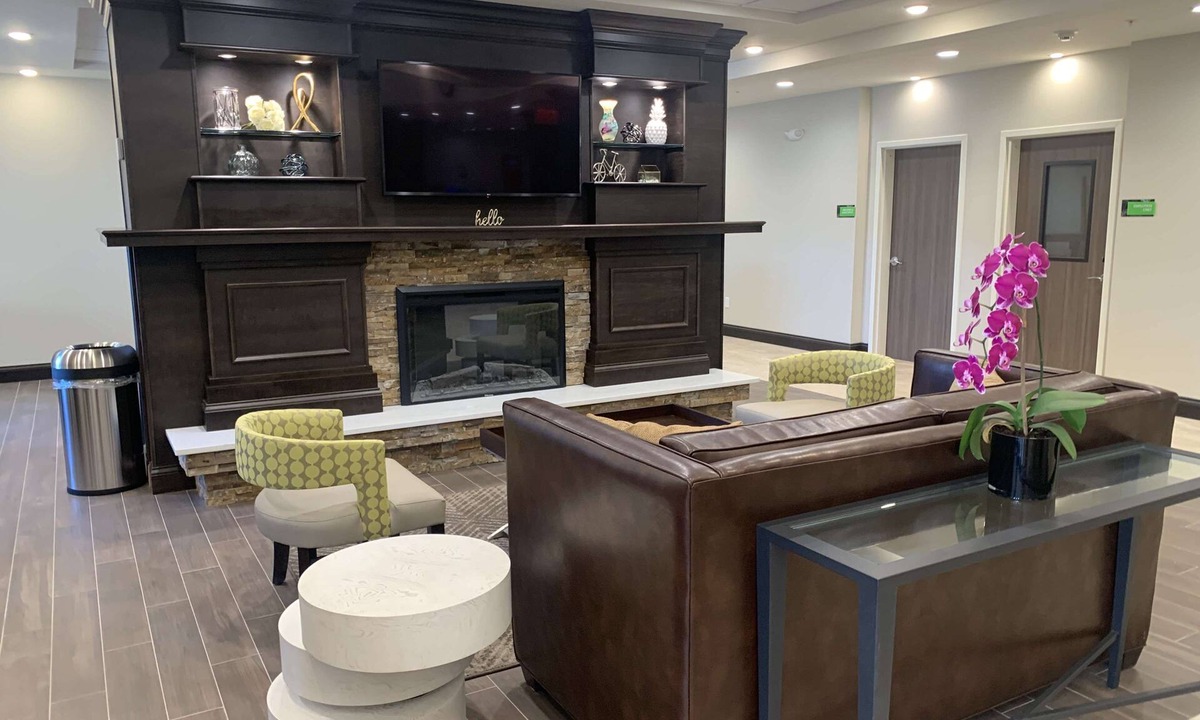 Horseheads Hotel | Best Western Plus Horseheads - Elmira