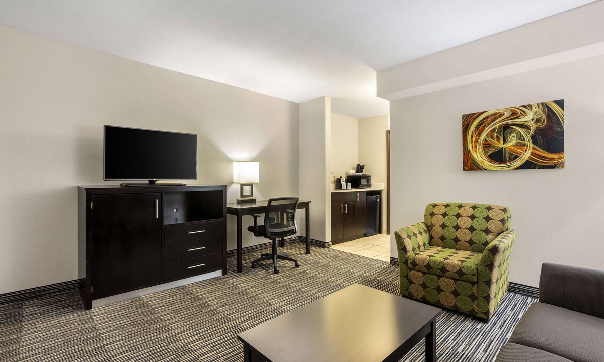 Jonesboro Hotel | Best Western Plus Jonesboro Inn and Suites