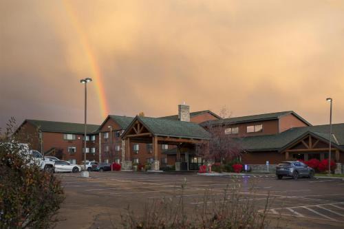 McCall Hotel | Best Western Plus McCall Lodge and Suites