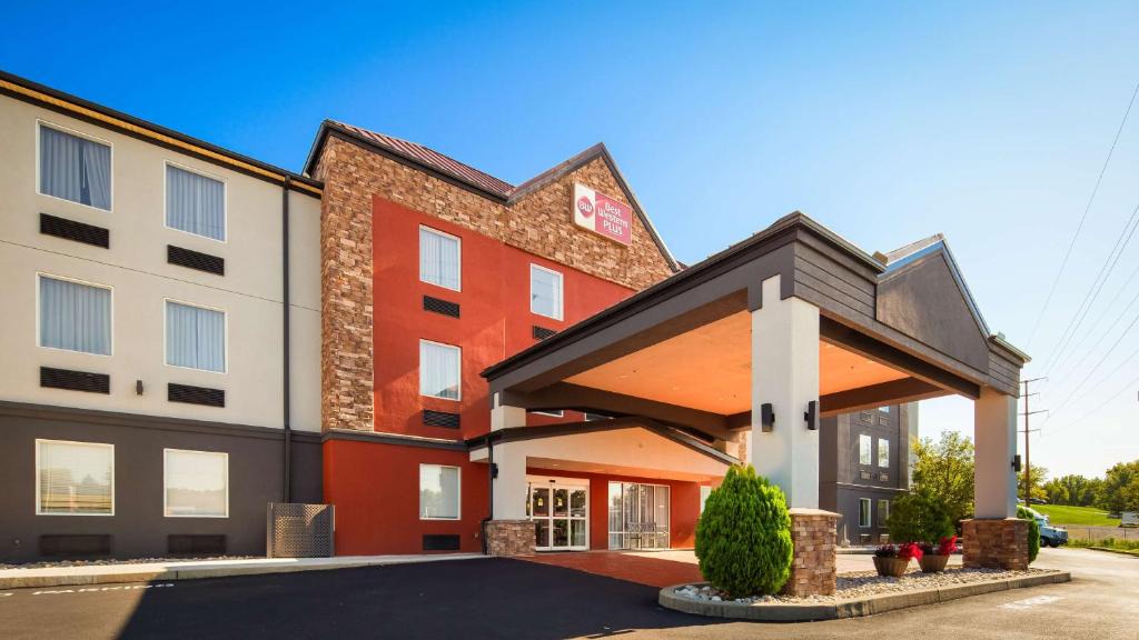 New Cumberland Hotel | Best Western Plus New Cumberland