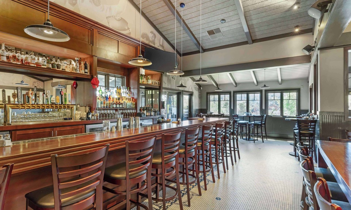 Novato Hotel | Best Western Plus Novato Oaks Inn