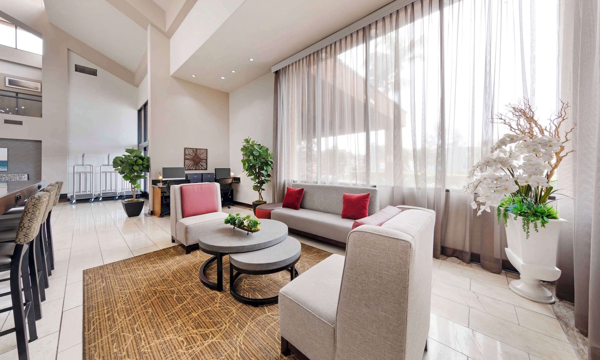 South Redondo Hotel | Best Western Plus Redondo Beach Inn