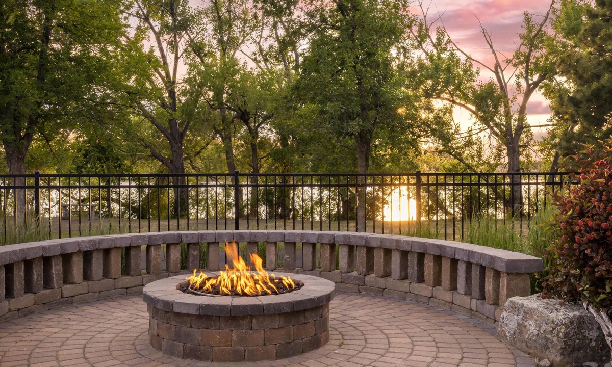 Great Falls Hotel | Best Western Plus Riverfront Hotel & Suites