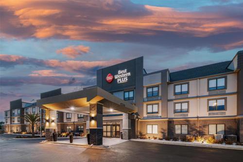 Savannah Hotel | Best Western Plus Savannah Gateway