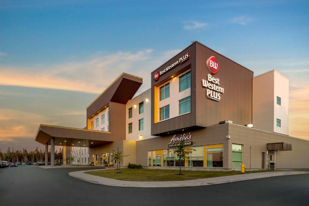 St. John's Hotel | Best Western Plus St. John's Airport Hotel and Suites