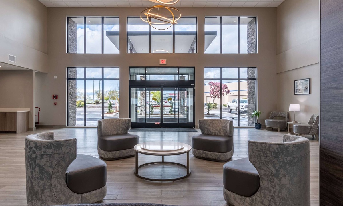 South End Hotel | Best Western Plus Tacoma Hotel