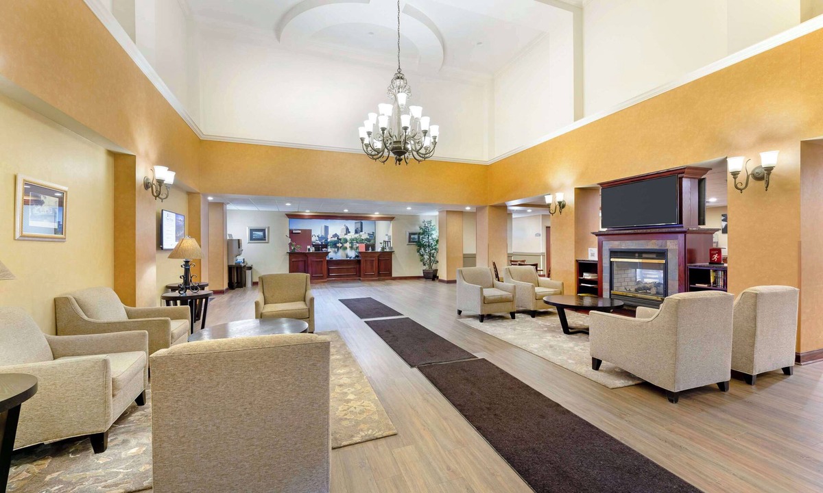 Victor Hotel | Best Western Plus Victor Inn & Suites