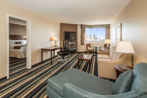 Winnipeg Hotel | Best Western Plus Winnipeg Airport Hotel