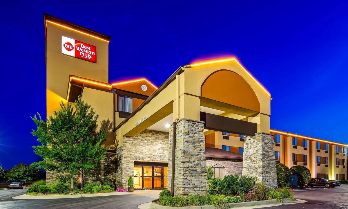 South Tulsa Hotel | Best Western Plus Woodland Hills Hotel & Suites