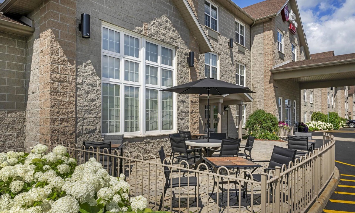 Woodstock Hotel | Best Western Plus Woodstock Hotel & Conference Centre