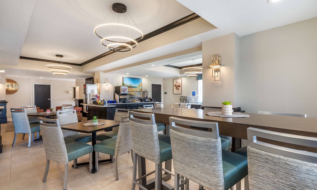 Poteau Hotel | Best Western Prime Inn & Suites