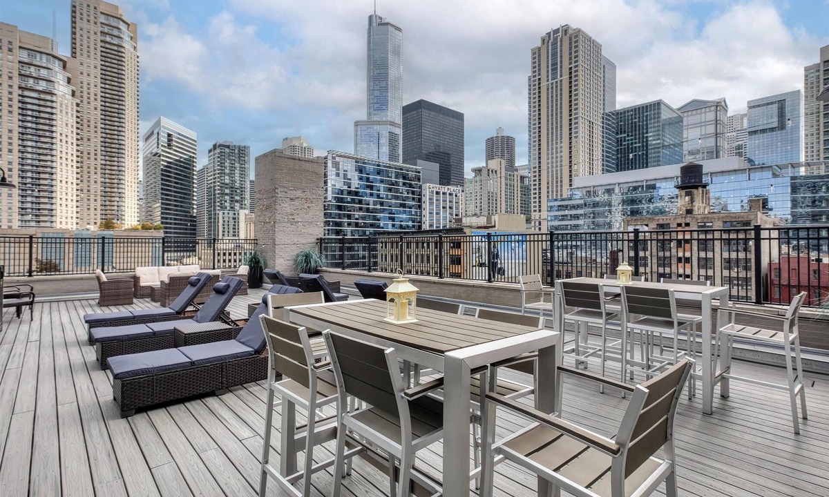 Downtown Chicago Hotel | Best Western River North Hotel