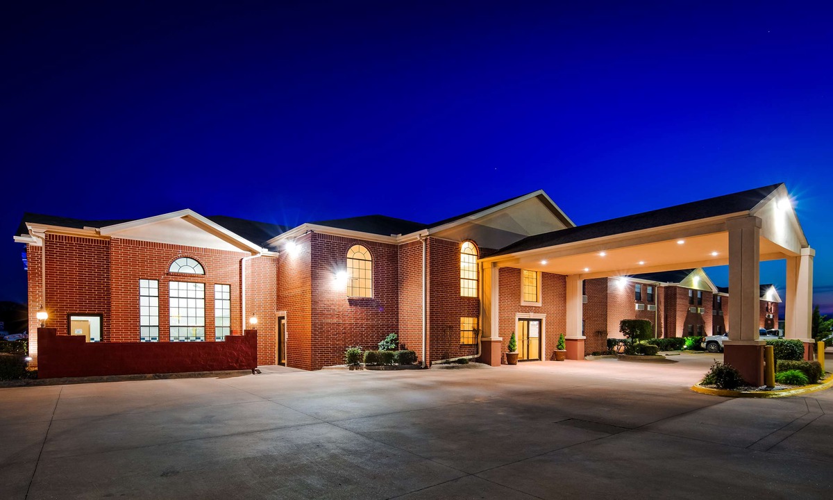 West Siloam Springs Hotel | Best Western StateLine Lodge