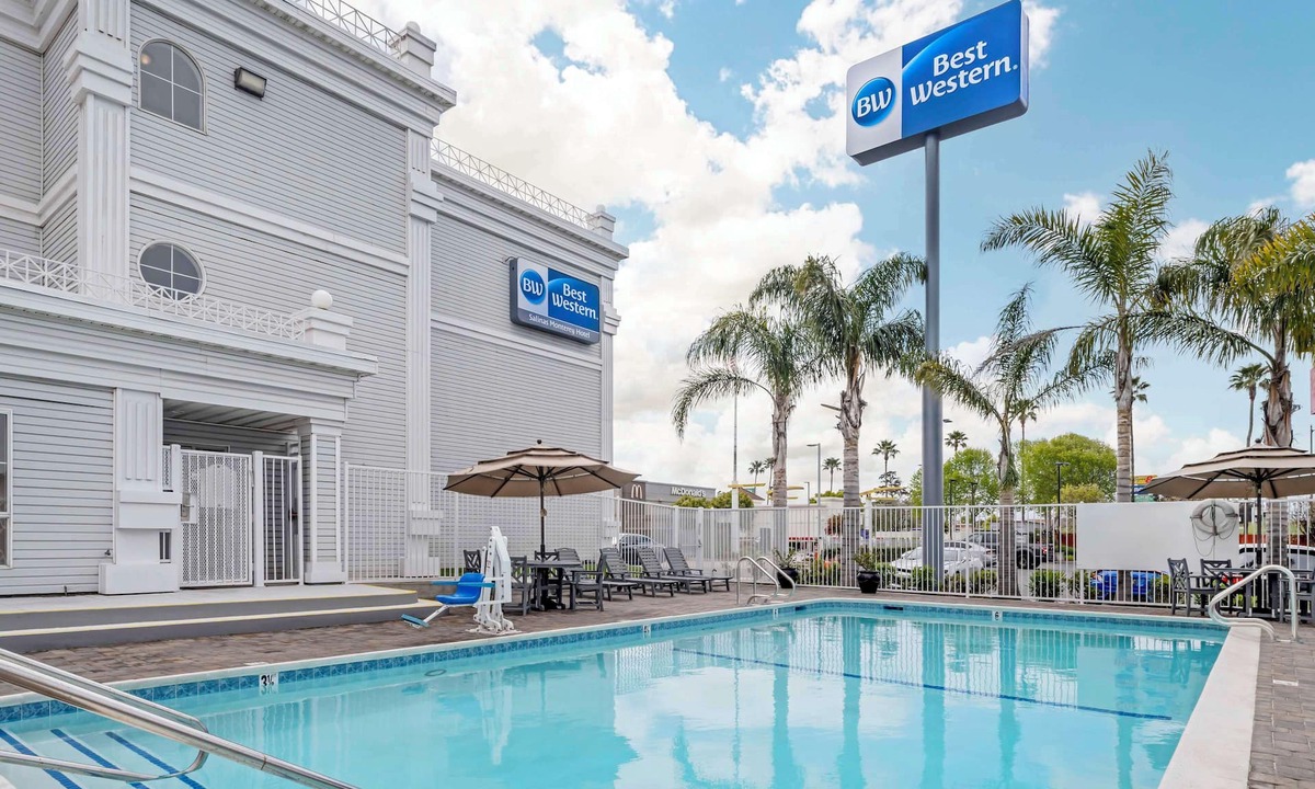 Salinas Hotel | Best Western Salinas Monterey Hotel