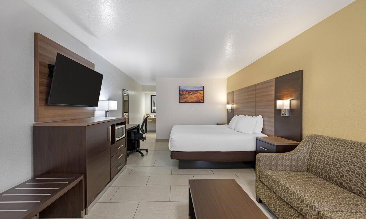 Santa Rosa Hotel | Best Western Santa Rosa Inn