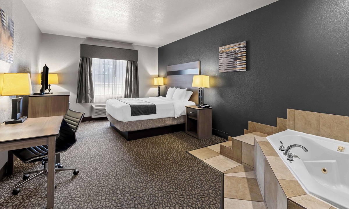 Sherwood Hotel | Best Western Sherwood Inn & Suites