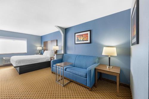 Levelland Hotel | Best Western South Plains Inn & Suites