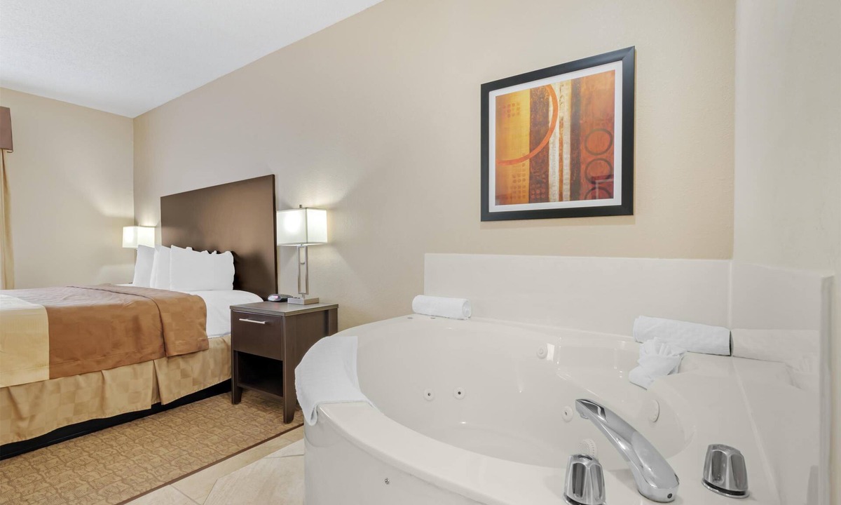 Mexico Hotel | Best Western Teal Lake Inn