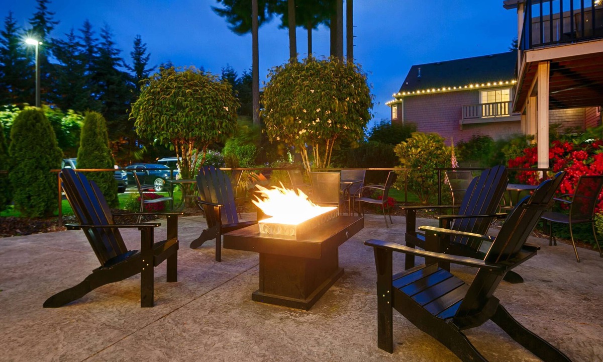 Gig Harbor Hotel | Best Western Wesley Inn & Suites