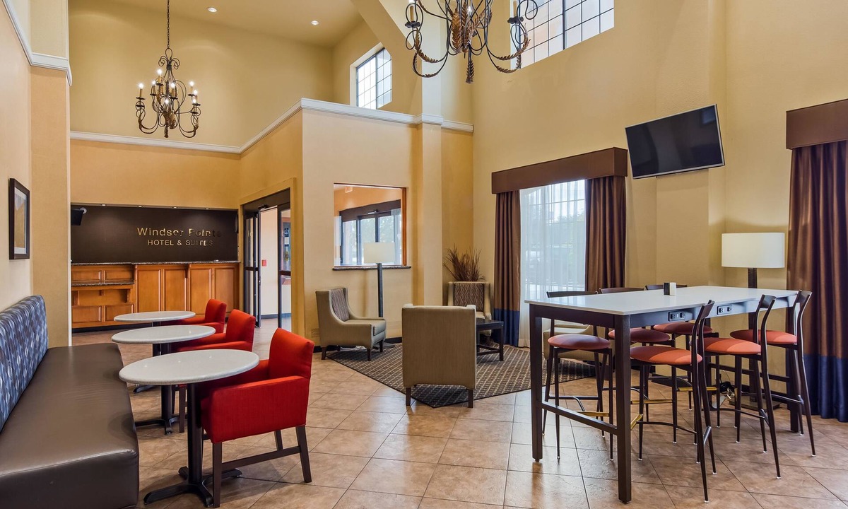 North San Antonio - SAT Hotel | Best Western Windsor Pointe Hotel & Suites-Frost Bank Center