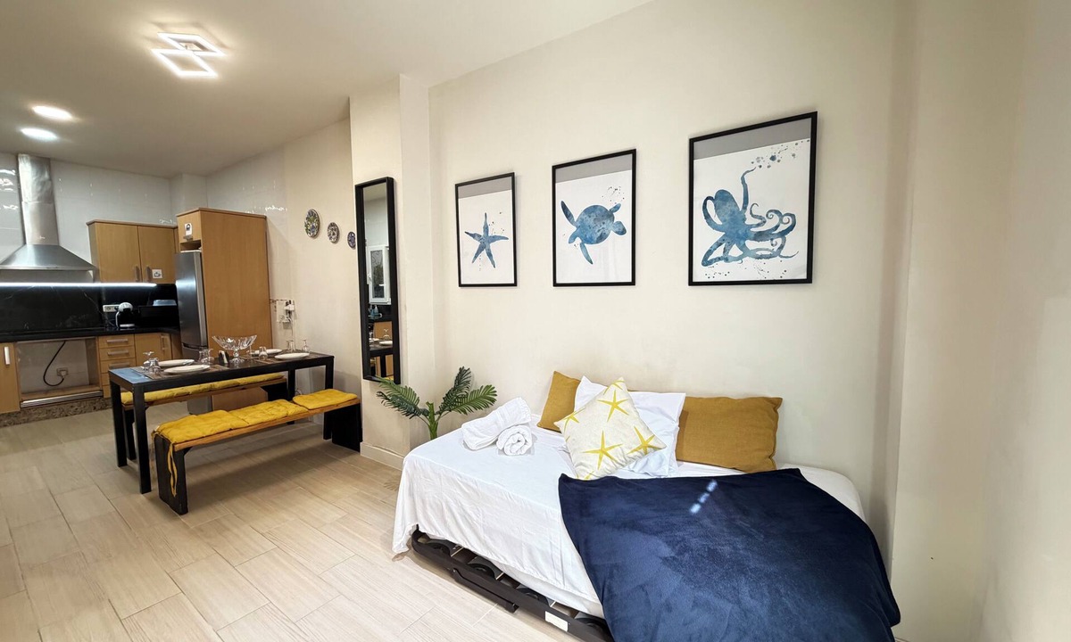 El Cabanyal Apartment | ⭐️Best XL Valencia Beach Flat♜ Historic Area♜Beach