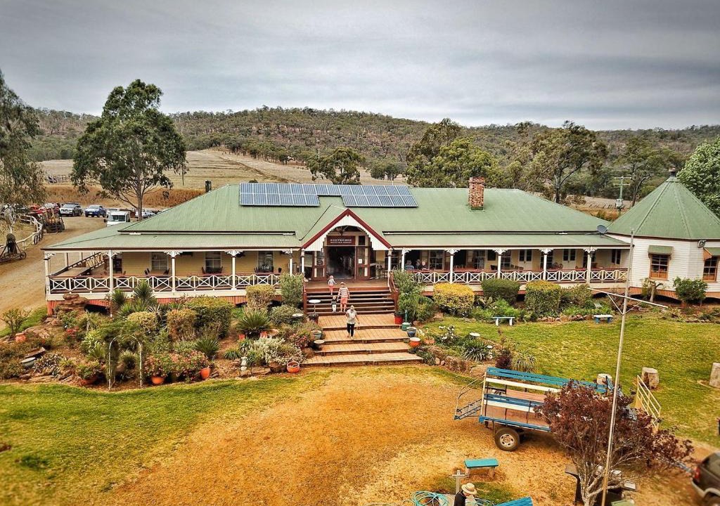 Tregony House | Bestbrook Mountain Farmstay