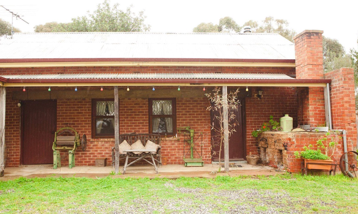 Bethany Bed & Breakfast | Bethany Cottages: Brick Cottage