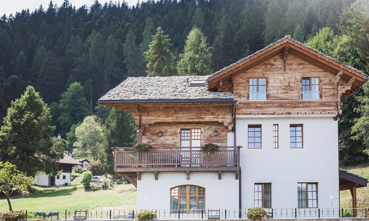 Chamoson Hotel | Between Boutique Hotel