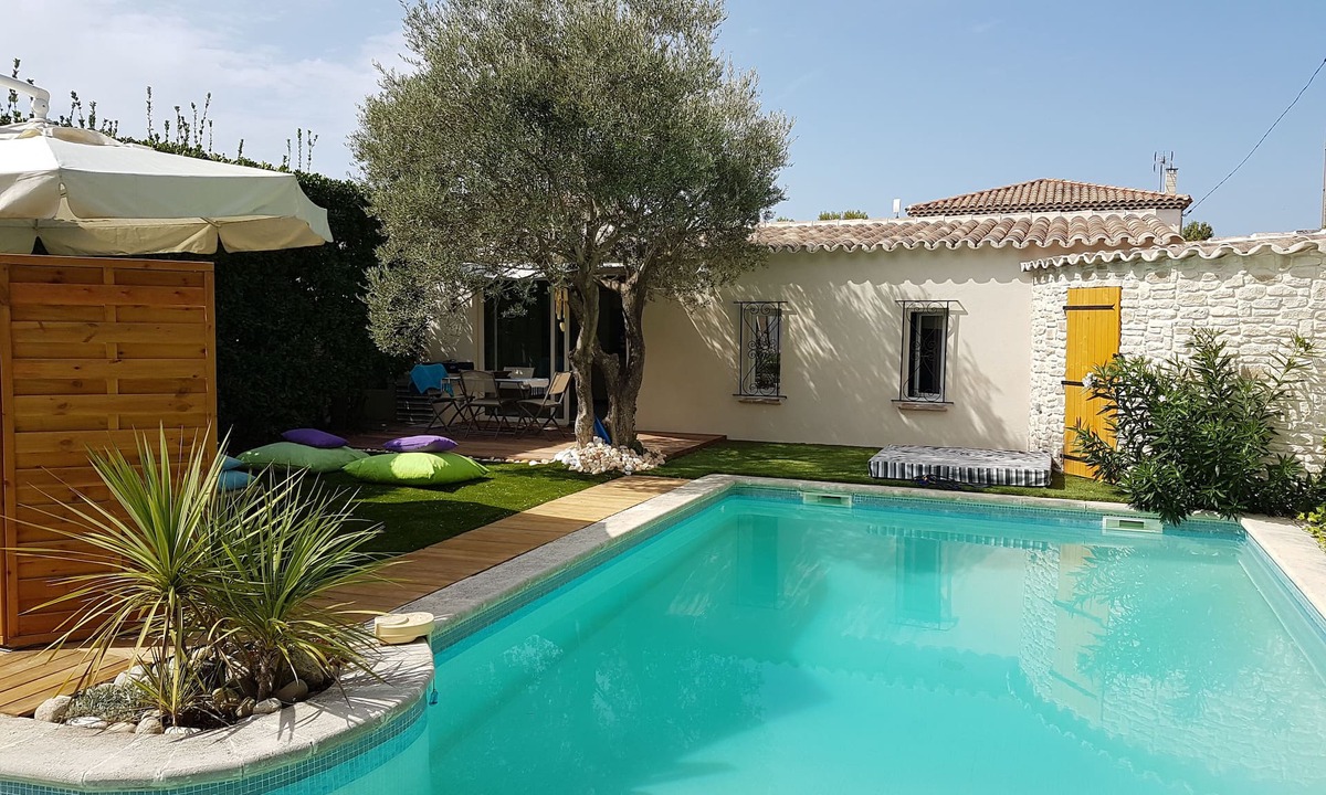Sausset-les-Pins Apartment | Between green and blue . vacation without a car .