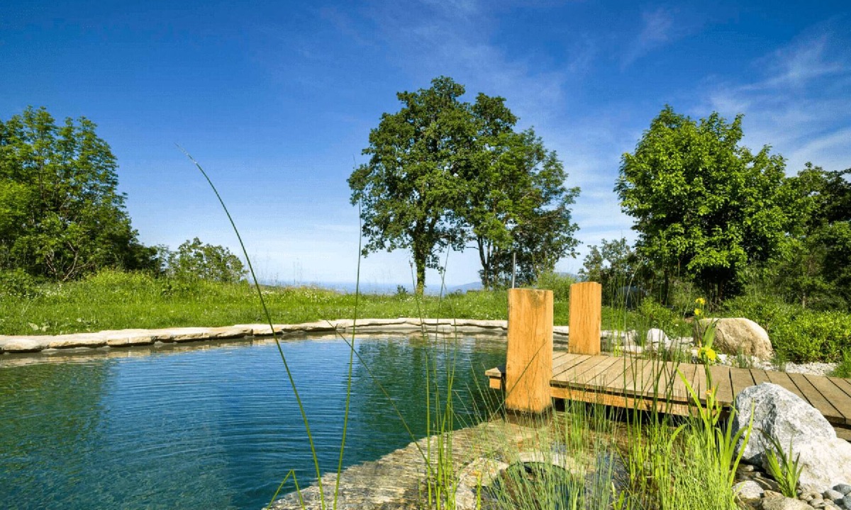 Montbolo House | Between the mountains and the sea, a profound and eco-chic nature experience in
