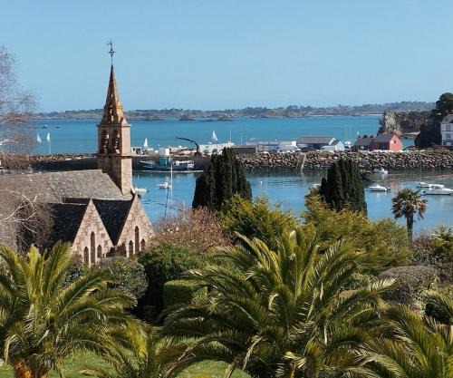 Loguivy House | Bevan Kaer