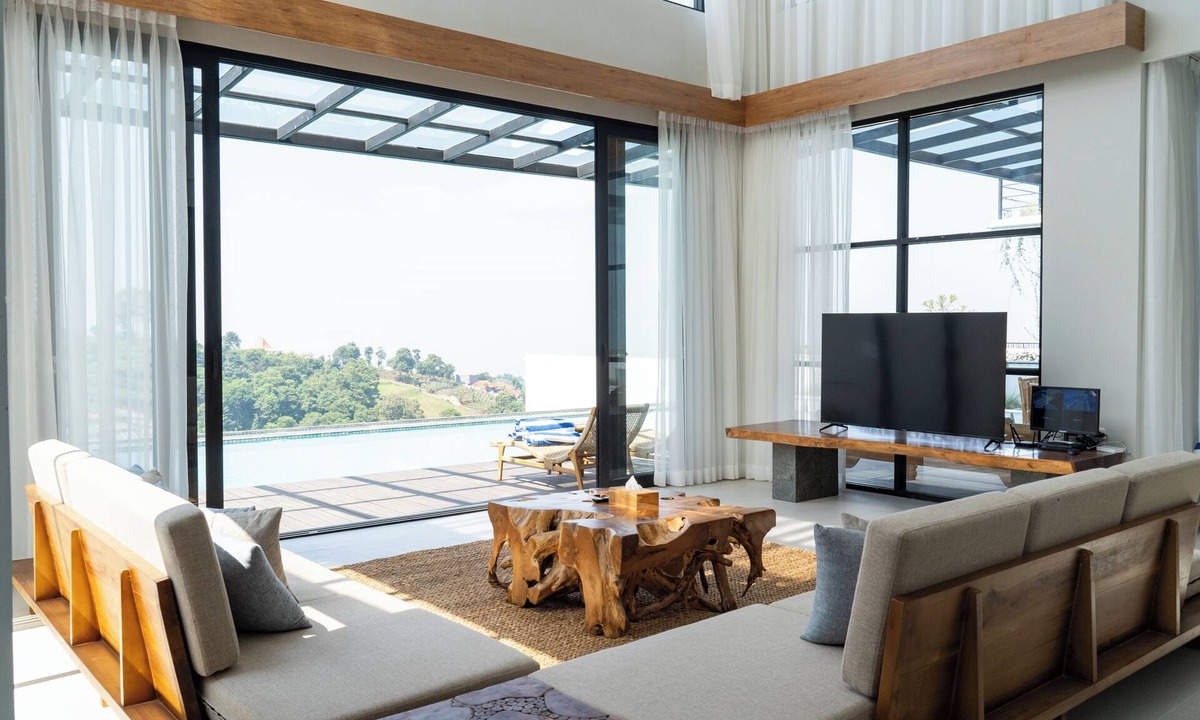 Bandung Villa | Beverly Hill Mountain View Villa 8BR
