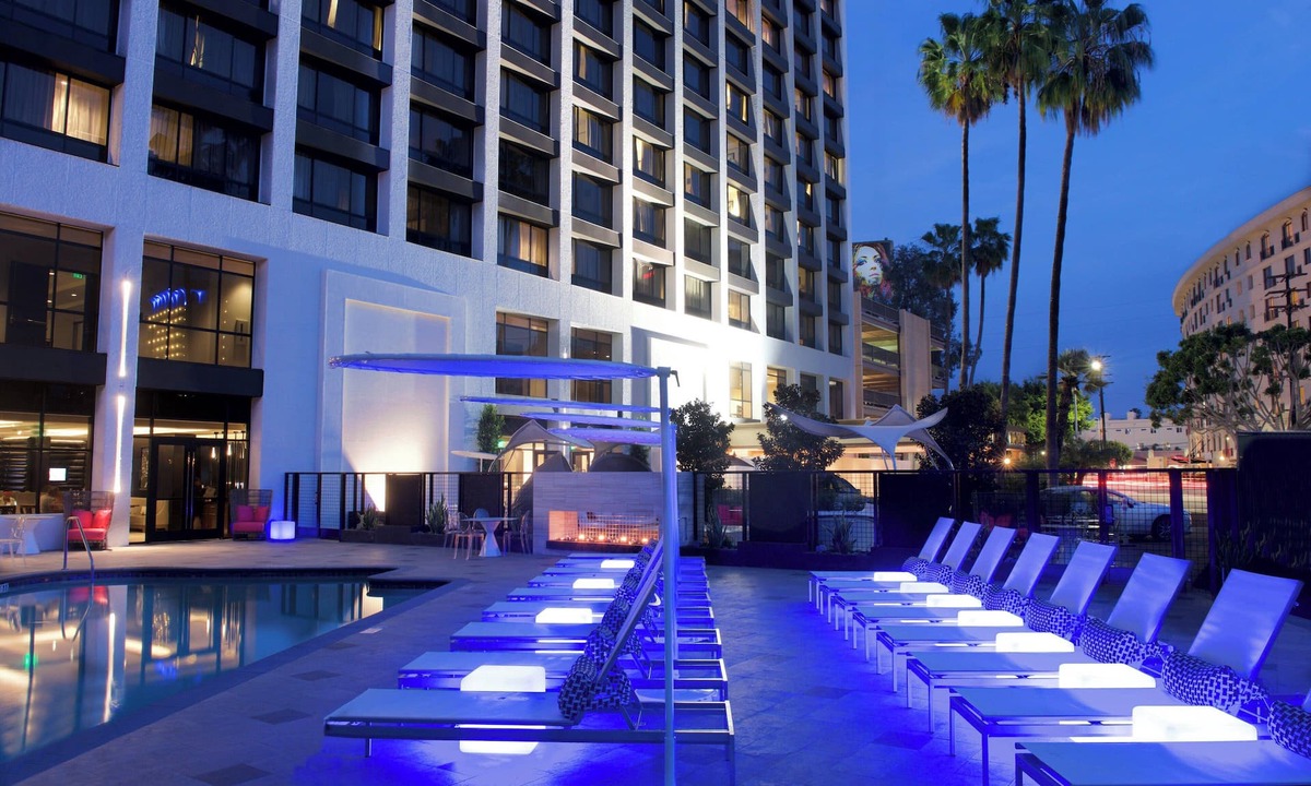 Pico - Robertson Hotel | Beverly Hills Marriott