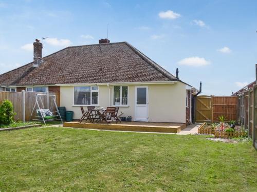 Bradwell House | Bide-A-Wee