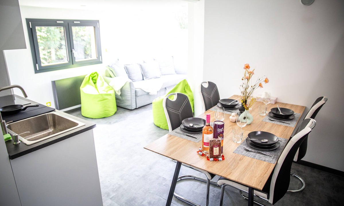 Cholonge Apartment | Bienvenue Dans le Chartreuse !