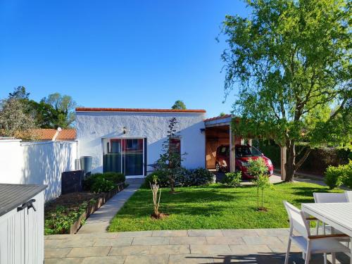 Bouguenais House | Bienvenue Studio