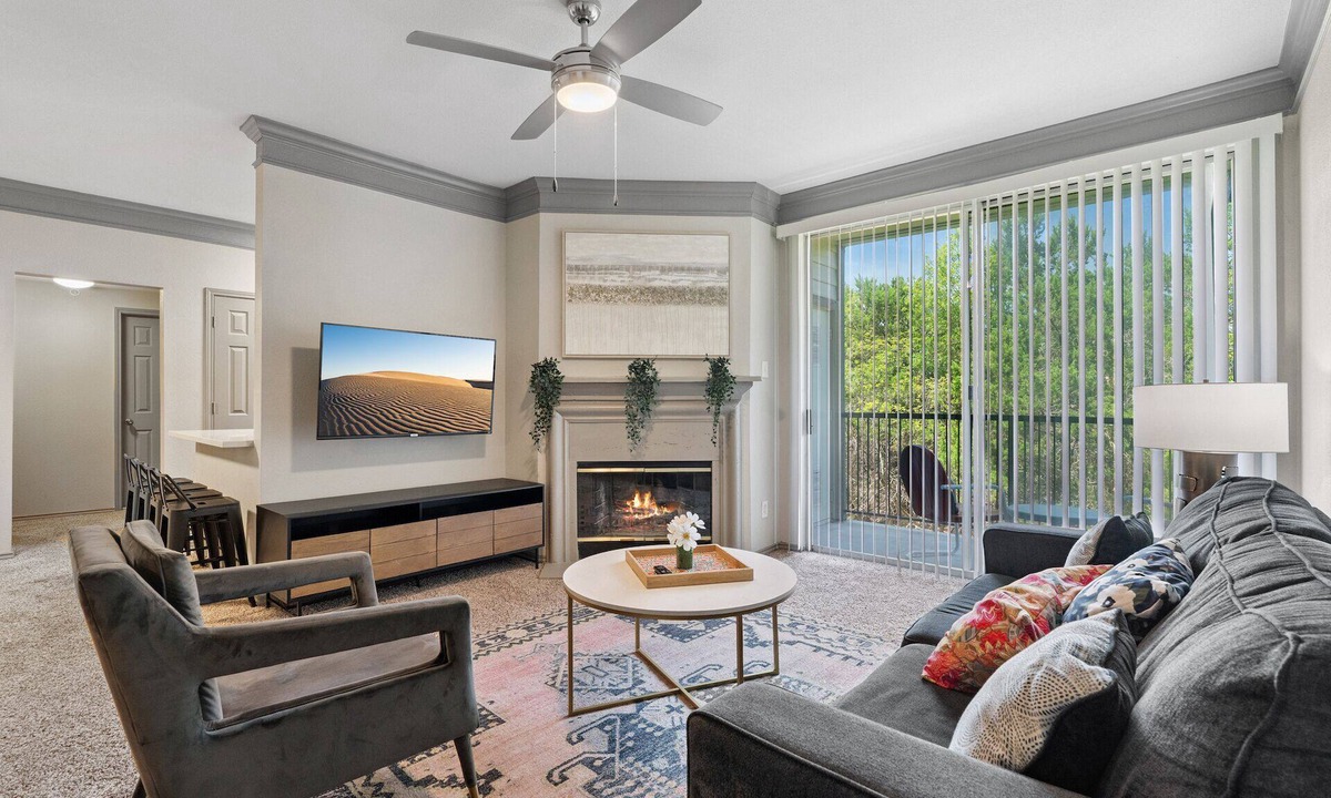 North Burnet Apartment | Big 2BD/2BA in The Domain 9545
