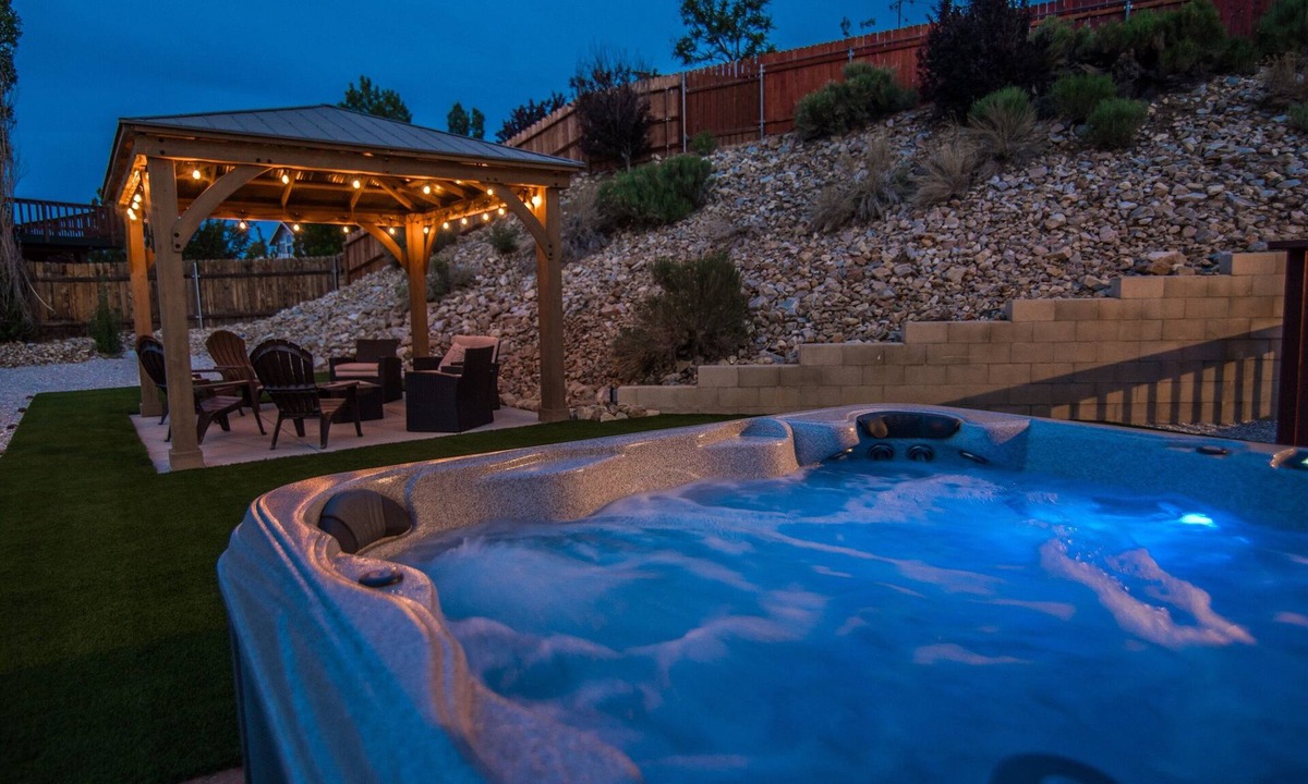 Big Bear House | Big Bear Getaway w/Central AC, Hot Tub & Game Room