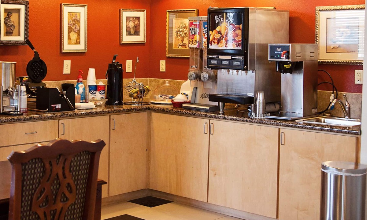 Big Lake Hotel | Big Lake Inn & Suites