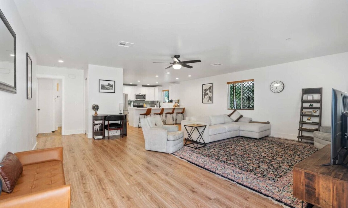 Country Club House | Big Oasis Retreat | New Private Home
