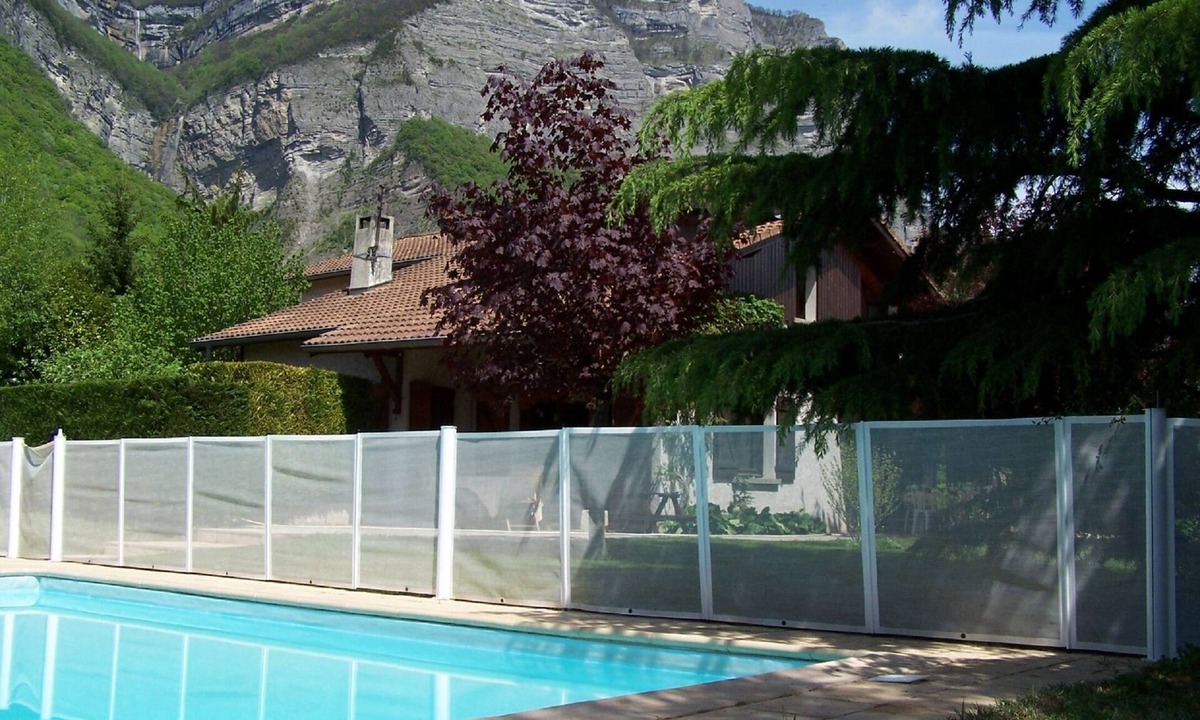 Crolles Villa | Big Pleasant House With Swimming Pool In The Heart Of Mountains