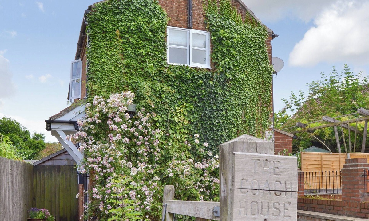 Great Ryburgh Cottage | Big skies and open beaches galore.