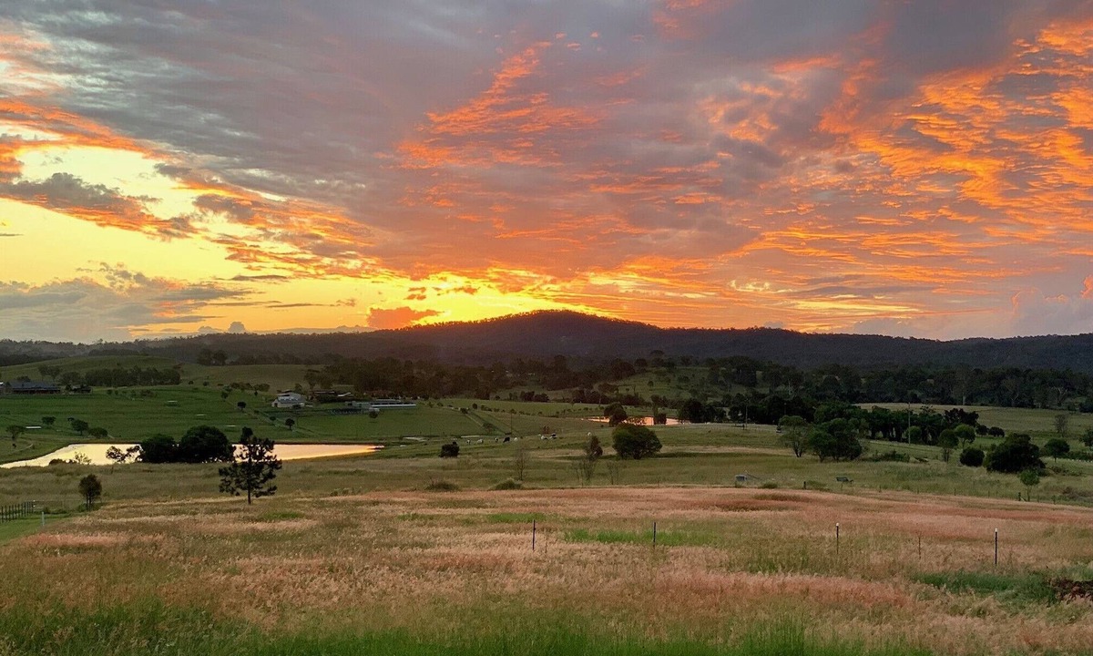 Boyland House | Big Sky Country Views