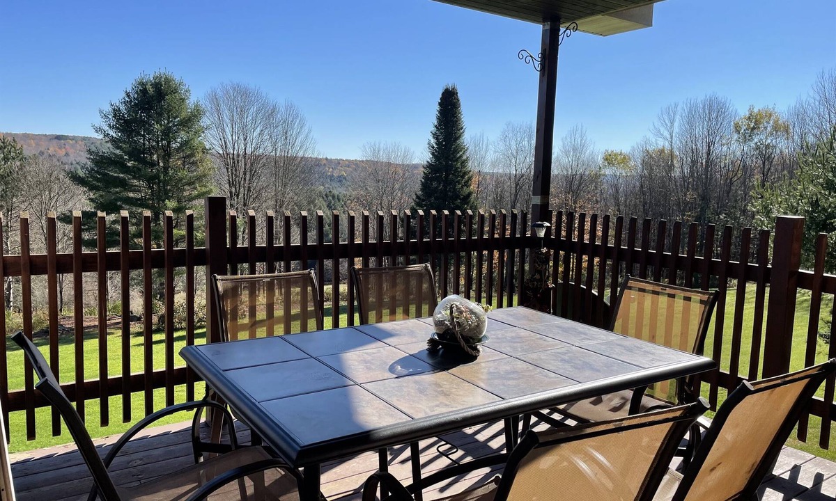 Laurens House | Big Sky - Great view, peaceful setting, near Gilbert Lake State Park