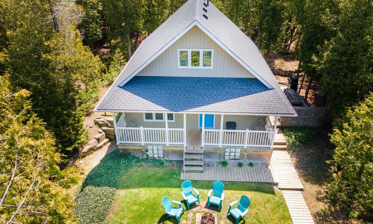 Tobermory House | Big Tub Paradise - Tranquil Oasis Surrounded by Nature