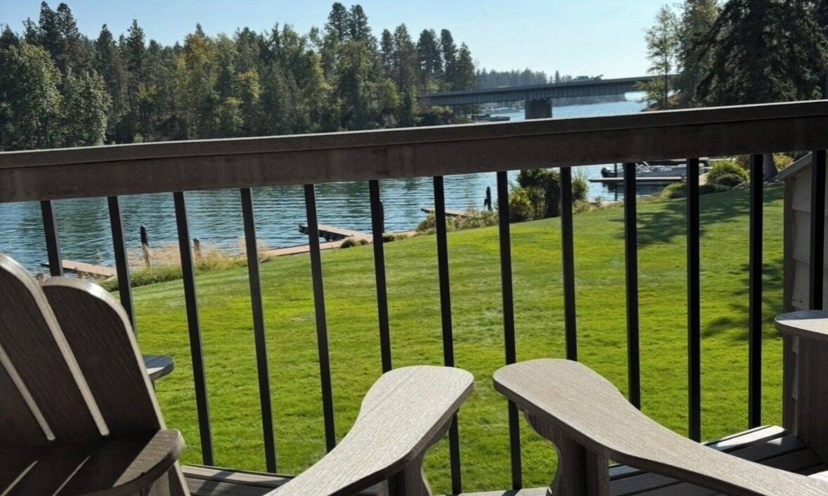 Bigfork Condo | Bigfork Waterfront Condo