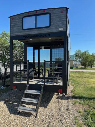 Northeast Entrance Badlands Apartment | Bighorn Bend Tiny Home