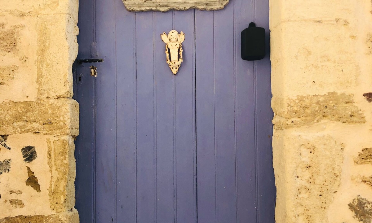 Caux House | Bijou de Soleil- Jewel of the Sun (a holiday home near Pezenas)