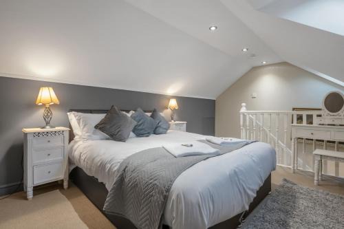 Foxton House | Billiards Room