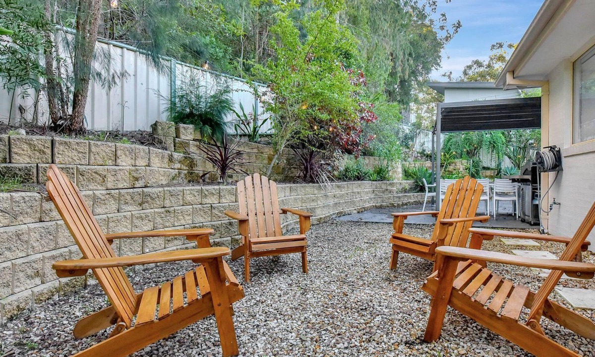 Corlette House | Bindera By The Bay